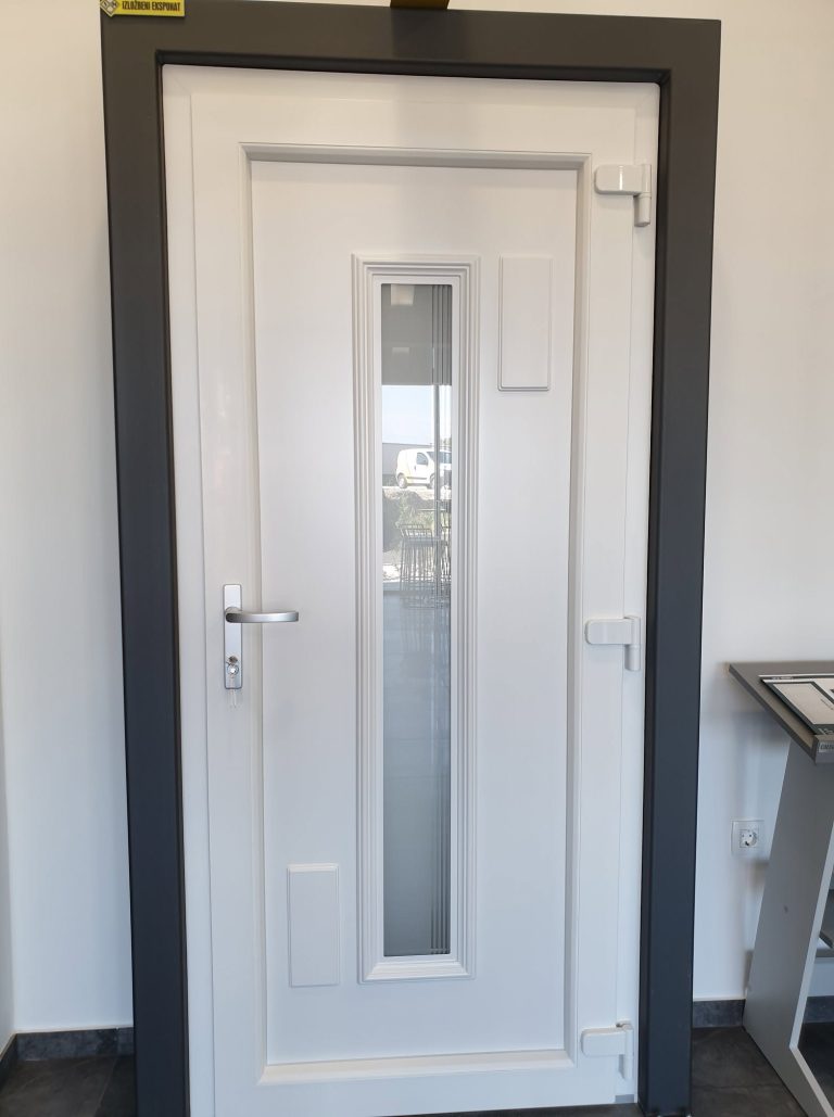 Skelin Mont PVC vrata